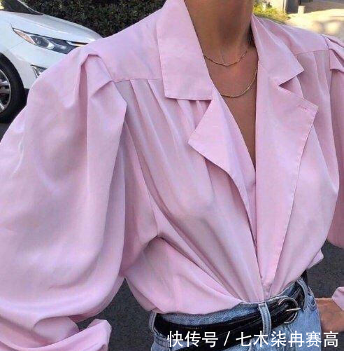  [连身裙]马卡龙色“再度袭来”，如此“秀色可餐”配色，春天不穿有点可惜