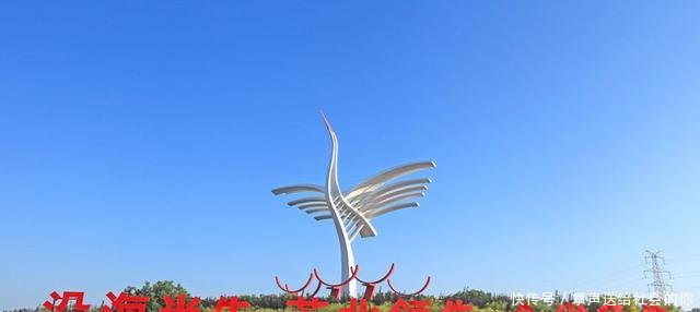 江苏最大的城市，比2个南京还大，比徐州有优势，有望升二线城市