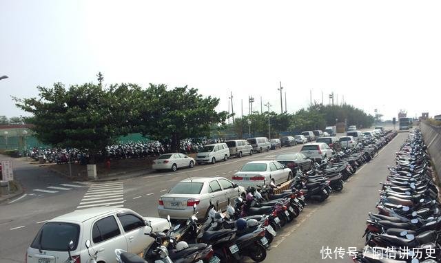  [汽车]中国的一个省, 2400万人口, 出行主要靠摩托车, 汽车却很