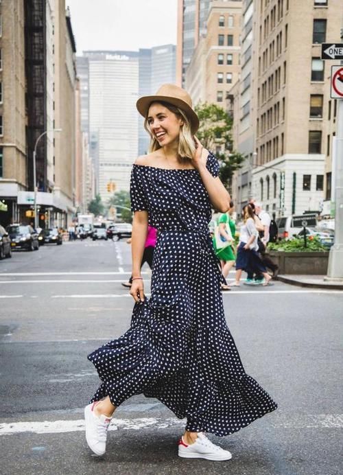  气质■裙子下面别搭高跟鞋，学学时尚达人的“娘MAN风格”，时髦显气质