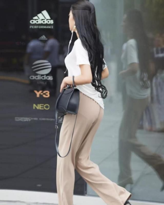  「时髦」时髦熟女更迷人, 时尚亮眼穿搭, 这才是魅力所在