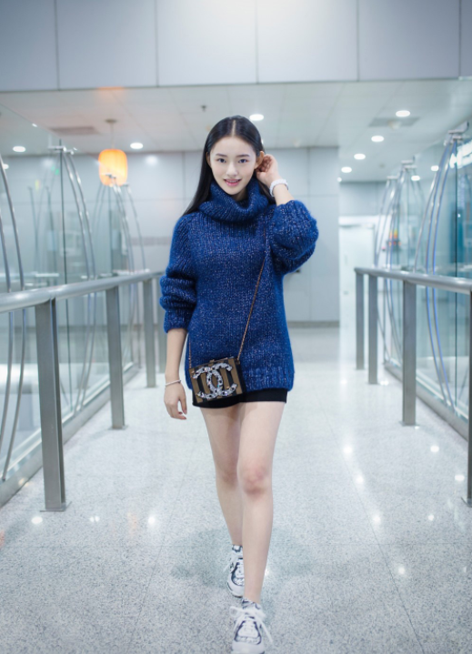 继崔永元后林允也曝潜规则：机场街怕都假的，拍一张就要花1千块