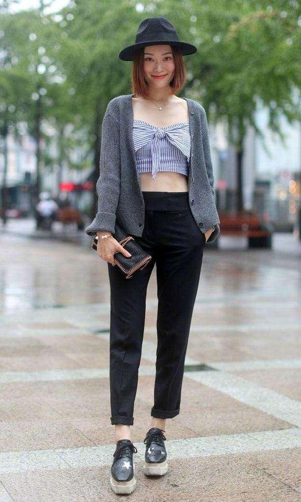 紧身裤线条雅致柔美，穿出性感高贵的女神品味