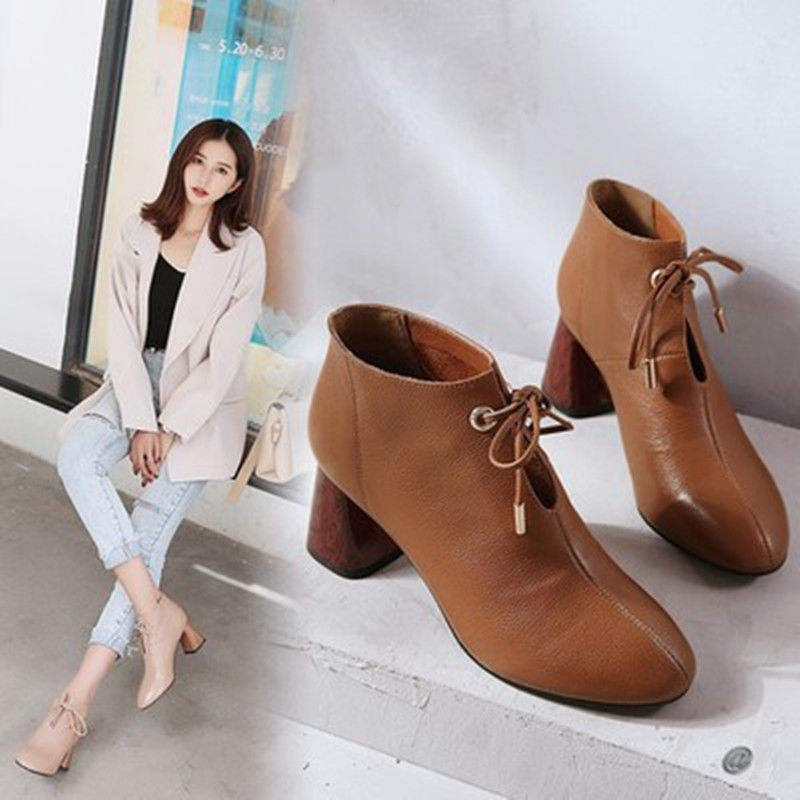 升级版马丁靴，搭小脚裤或裙子都让你美丽加分，好货不等于昂贵