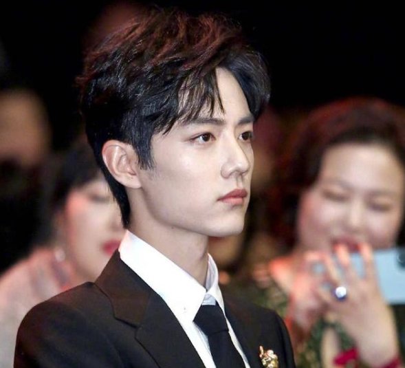 肖战@肖战的道歉要说给谁听? 现在说还有必要吗?