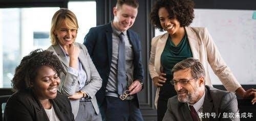  【情商】领导说辛苦了，怎样的回复领导会满意？情商高的人会这样做