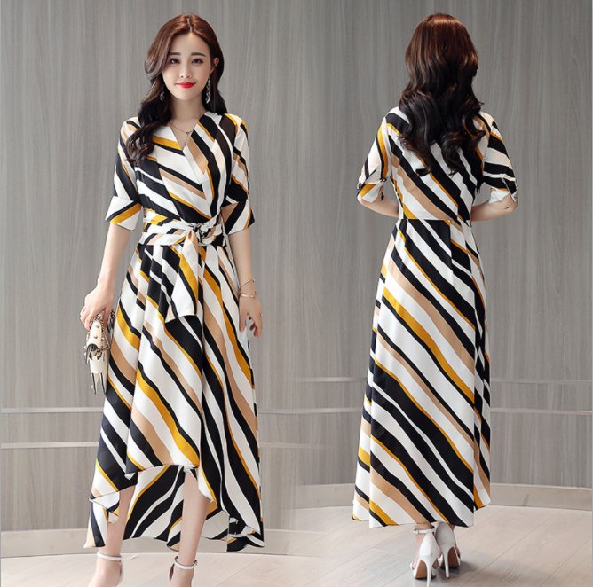 姐姐是个设计师!她说我五大三粗的，最适合穿这样的裙子，是吗