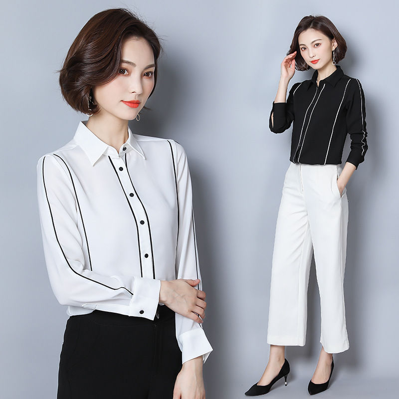 清晨打开窗户，看到一个邻居穿这秋装，简直让人目瞪口呆