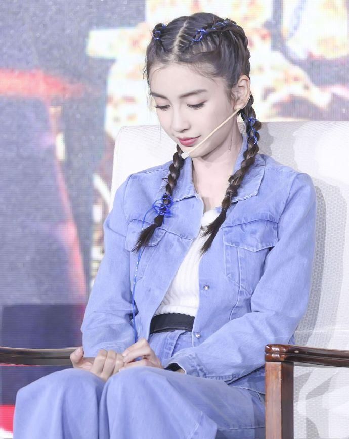 自由■“教主”因祸得福! 媳妇baby从18岁到30岁自由转换, 网友: 羡慕了