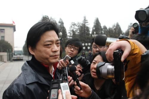 华谊兄弟启动法律程序，怒斥崔永元捏造不实消息，表示追诉到底