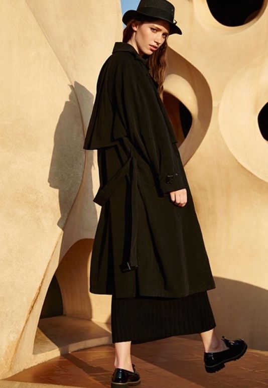 经典小黑裙如何穿出高阶感?