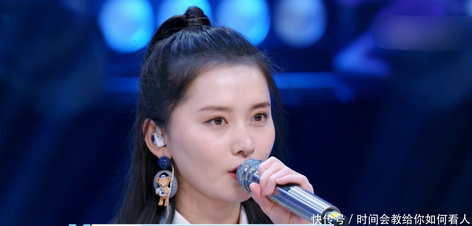 「备受」她在《创造101》中遭遗憾淘汰,继续参加《青春有你2》备受关注
