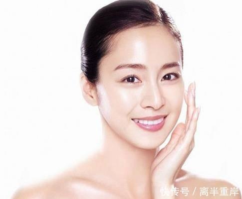 『保护皮肤』毛孔粗大皮肤暗黄,有可能是护肤顺序不对,有人还在使劲拍爽肤水