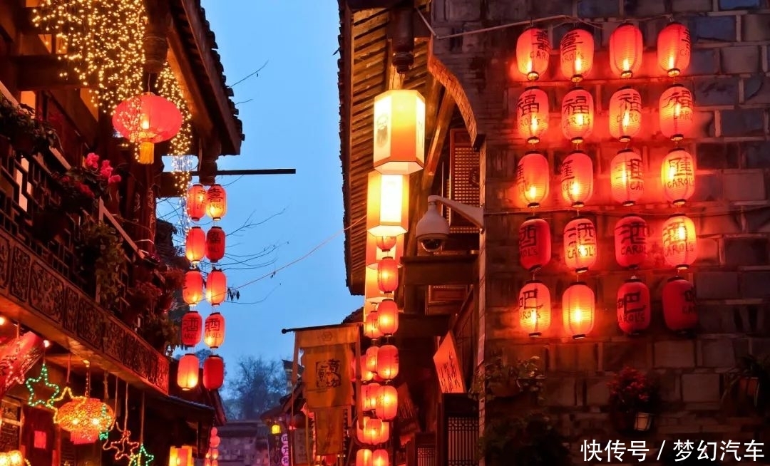 据说每个城市，都有一条适合吃货去的美食街