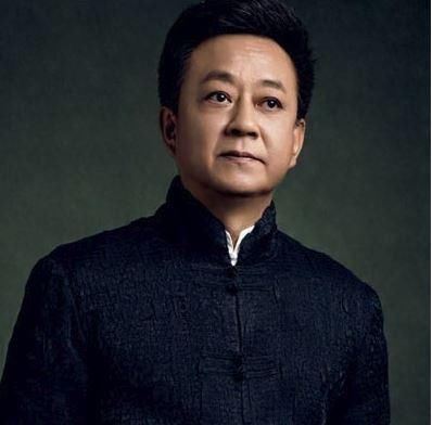 朱军终发律师信追责，但他第一时间做的事却引起网友强烈吐槽!