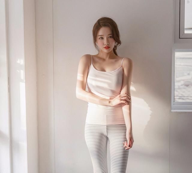 这身材，这容貌，极品美女！