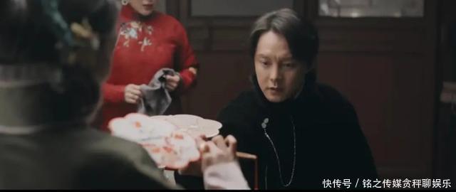 [慈祥]《鬓边不是海棠红》尹正脸又圆又胖，被吐槽一代名伶变慈祥老太太