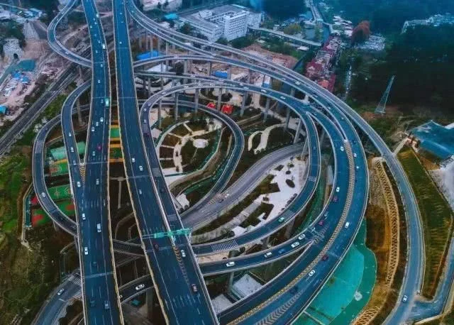 你踏足过云南的秀美风光,等一个人,陪我去贵州【2020热门旅游景点】