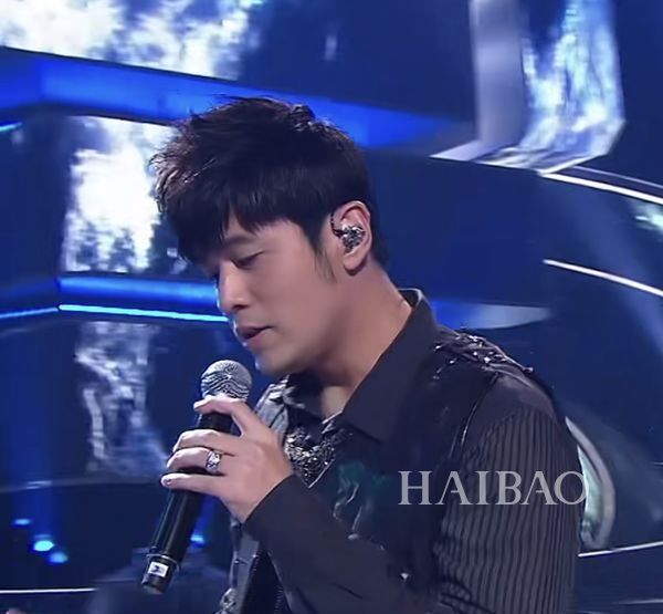 周董夫妇合体撒糖超级甜，七夕礼物就选同款了!