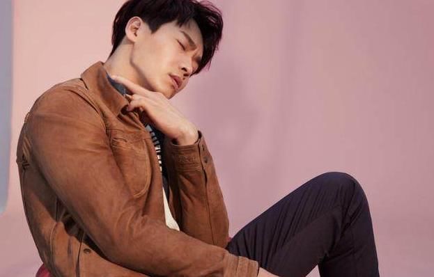 董璇家人发声引人深思，短短15个字，疑似证实不会离婚！