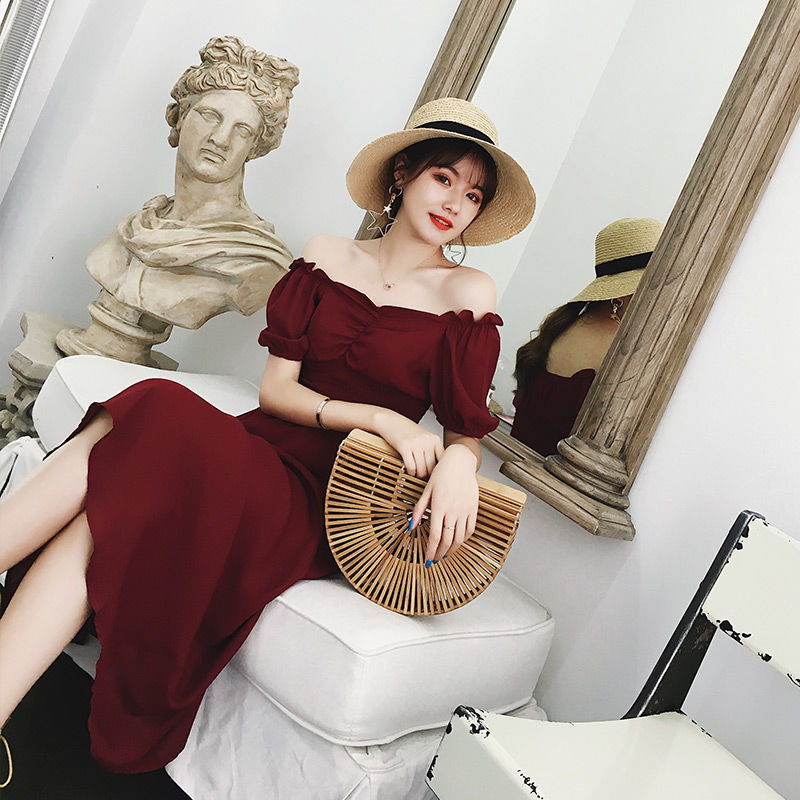 胯宽屁股大还在穿紧身裤?穿上这些连衣裙，不仅减龄还凹身材