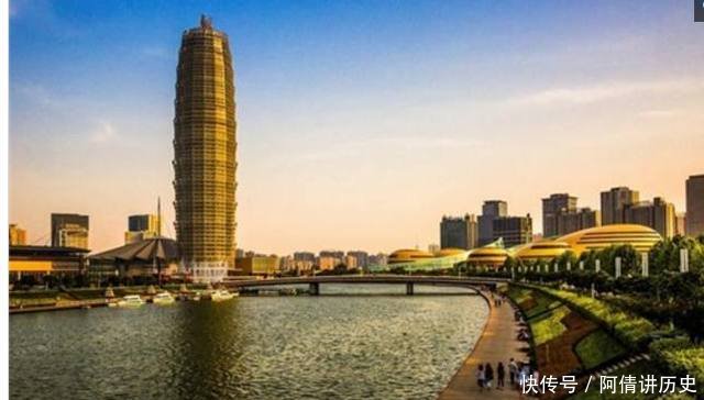  张之洞：原本是个小县城只因修了2条路，直接成为省会城市