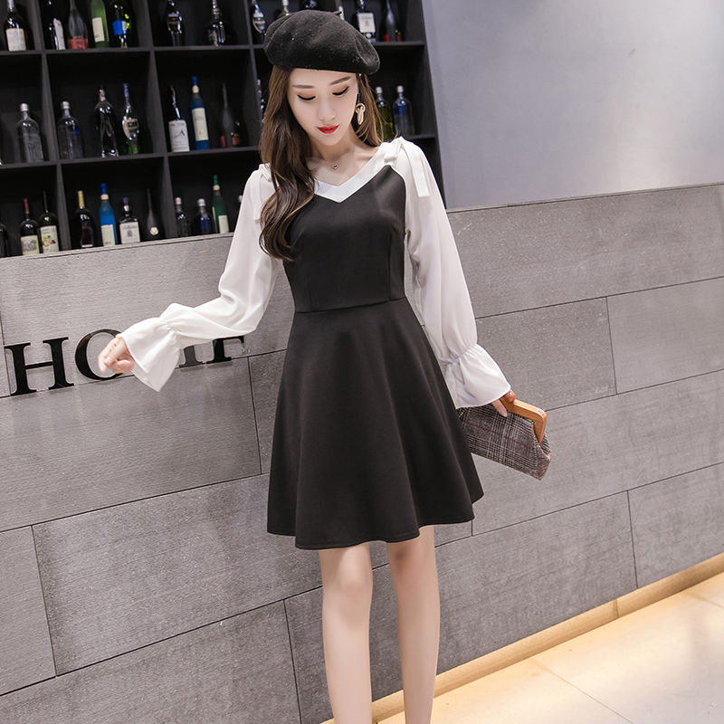 终于发现了，比旗袍还好看的“香风裙”，上身清新减龄，背影都美