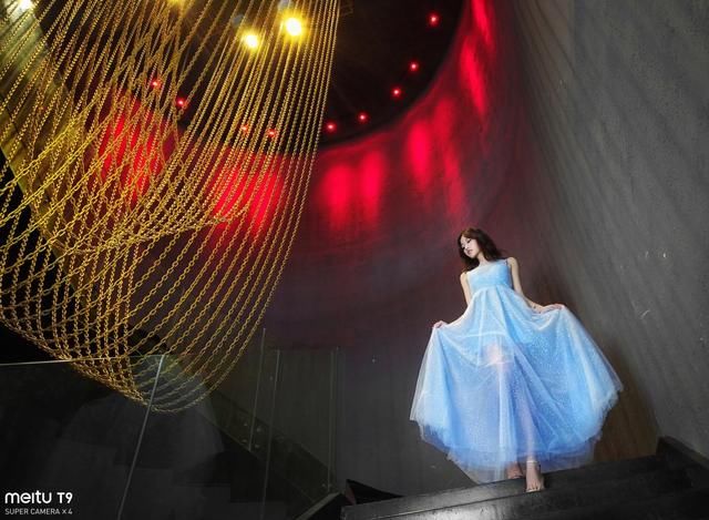 国内婚纱摄影第一人歪猫评测美图T9:人像处理与成像质量令人惊艳