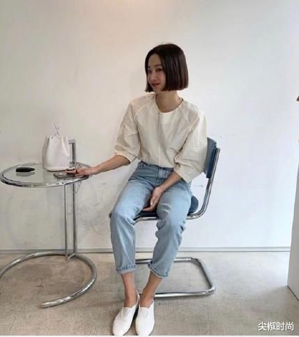  『女生』这条裤子就是女生最爱！省事不挑人，小个子怎么穿都清新、灵动