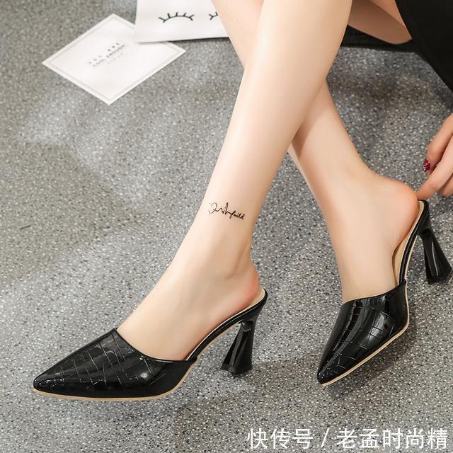 女人|女人鞋柜必要收藏的四款小高跟鞋,你有几双了?