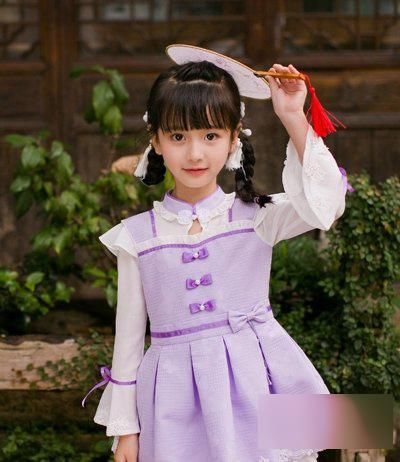 小女孩简单的梳头花样发型!