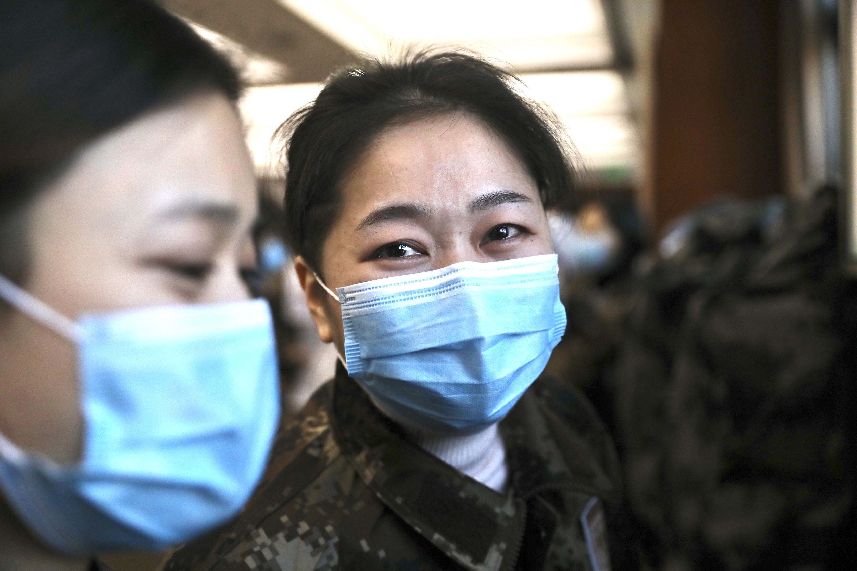  「振奋人心」上海又一批医疗队出发支援湖北 这些画面让人泪目又