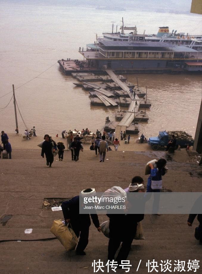  『大城市』老照片 80年代的万县曾经的四川第三大城市