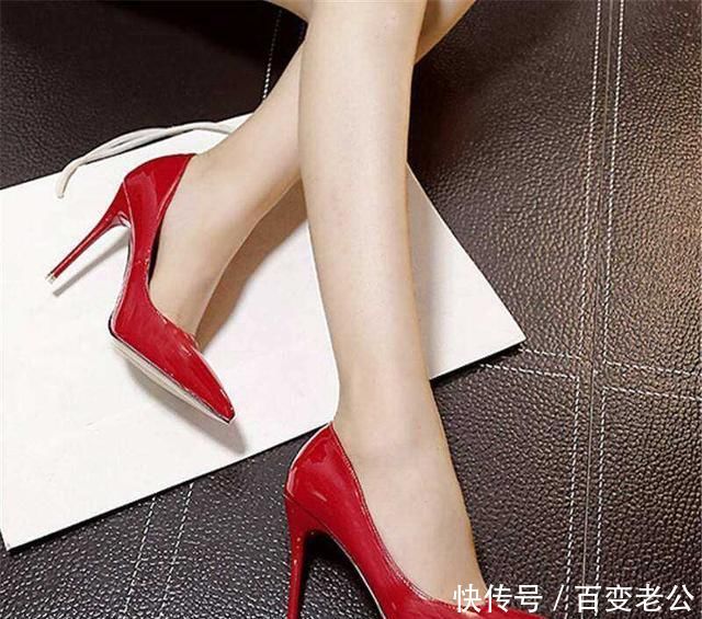 性感的高跟鞋可以给女孩们自信与美丽，让你穿上尽显妩媚与妖娆