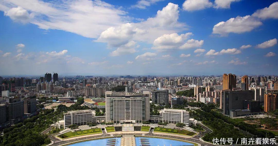 面积只有两千平方公里的东莞 凭什么跻身