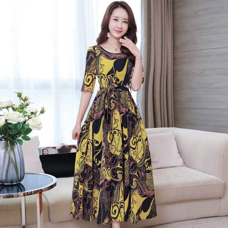 有一种气质叫雅致裙，多穿这高级裙，我今年都58岁了还美不可言