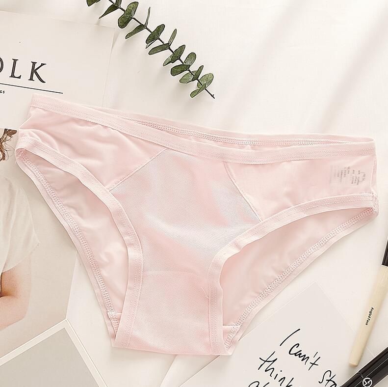 一条会“呼吸”的三角裤，无痕舒适更健康，做个爱自己的女人