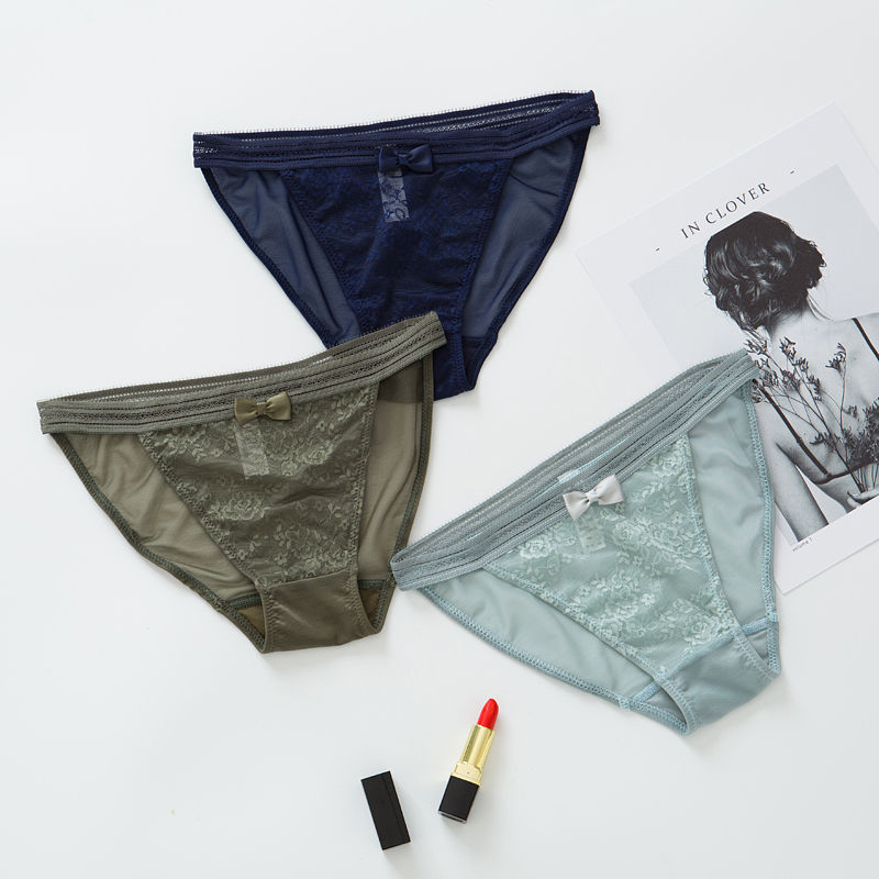 女人穿丁字裤，性感不止一点点，穿一次就上瘾