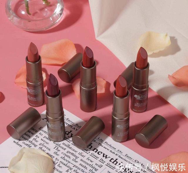  『彩妆』泰国除了好用到可全套入的彩妆之外，还有这些小众香氛也很好买！