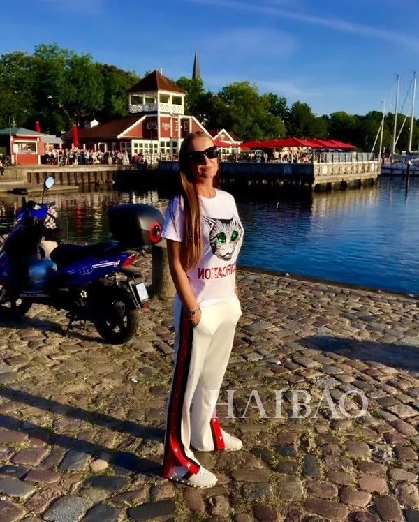 GUCCI看了沉默，LV也得陪玩!喵星人究竟有什么魔力