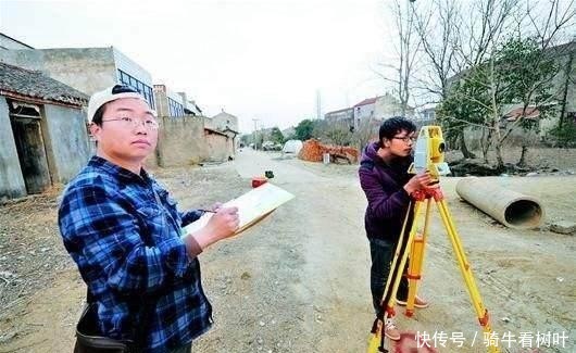  农村集体土地@为什么经常有人到农村测量房子，做什么用？说出来