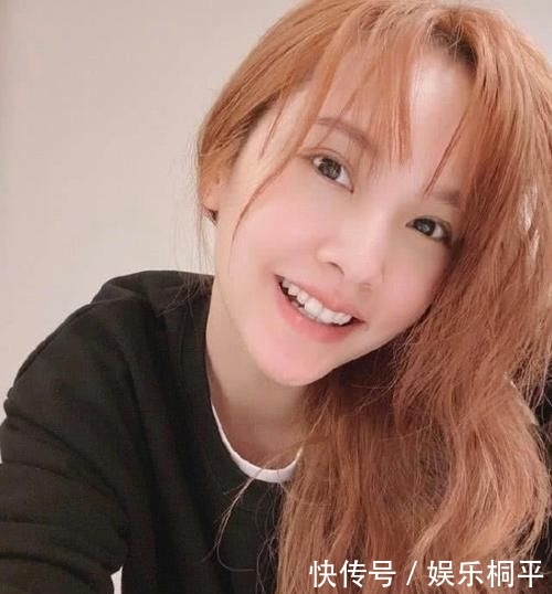 爱心:杨丞琳晒老公爱心餐!在满足老婆方面除了李荣浩就没谁了