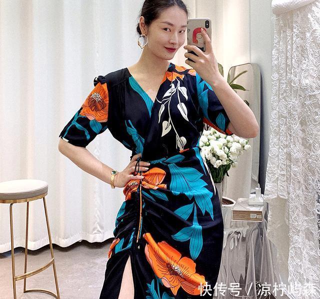 「女人味」有一种裙叫“法式连衣裙”高雅迷人,知性、有气质更有女人味