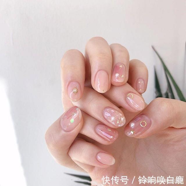 「钻石」早春BlingBling的亮片美甲合集,这些神仙美甲真的超好看!