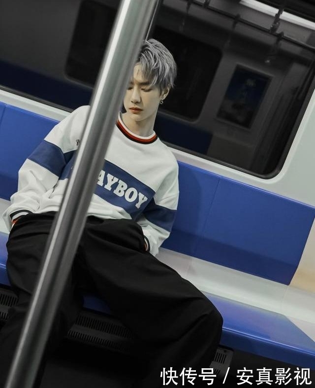 #穿直#别再穿直男格子装啦!跟明星学习如何穿搭,春季复工该这么穿~