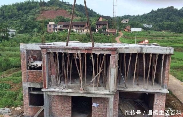 农村怪象：80、90后的农民工，纷纷回乡盖房“留后路”，啥原因？
