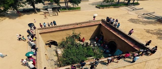  #地下#全村人都住在地下，一住就是几千年，你知道是哪座村子吗