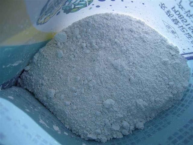 #花草#栽种花草时,先用生根粉还是先用多菌灵?搞清原理,谁先谁后不难