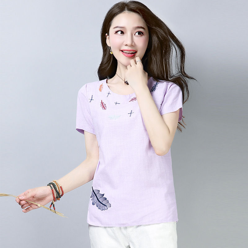 太美了!老婆穿新买的“减龄衫”，瞬间年轻十岁，散发迷人女人味