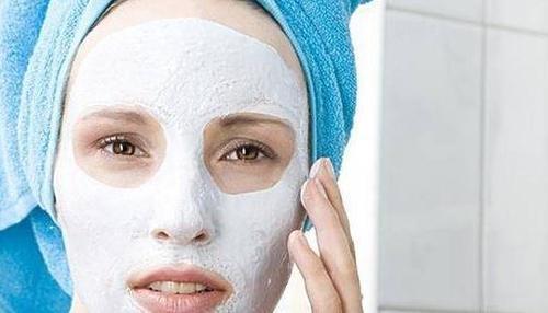 很多人不知道，每天睡前一抹点“它”，30天让你肌肤雪白乳霜祛斑